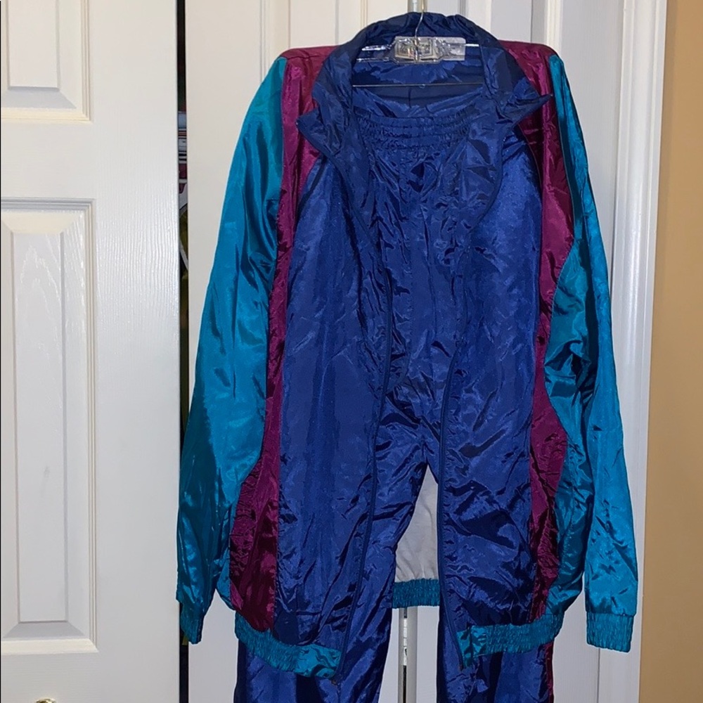 Matching windbreaker jogging suit blue/purple XL